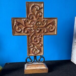 Southern Living At Home Ornate Brown Cross